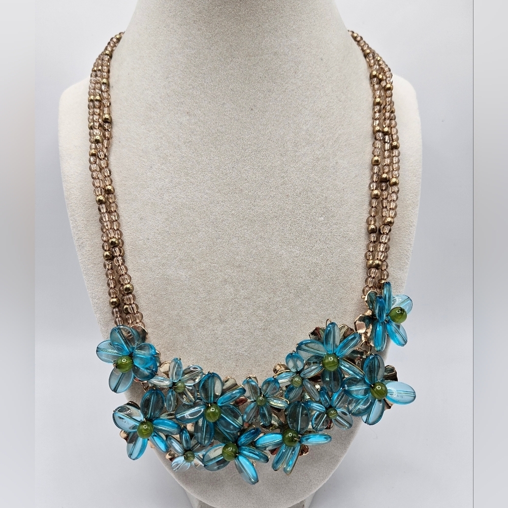 Coldwater Creek Aqua Acrylic Petal Flower Gold Tone Statement Necklace Spring
